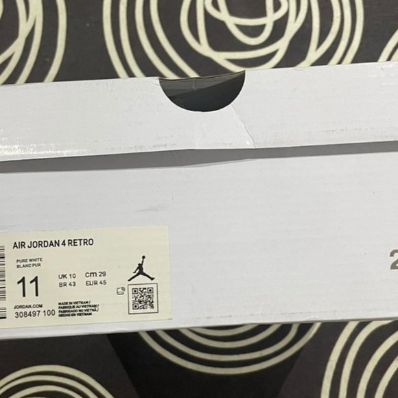 Jordan 4